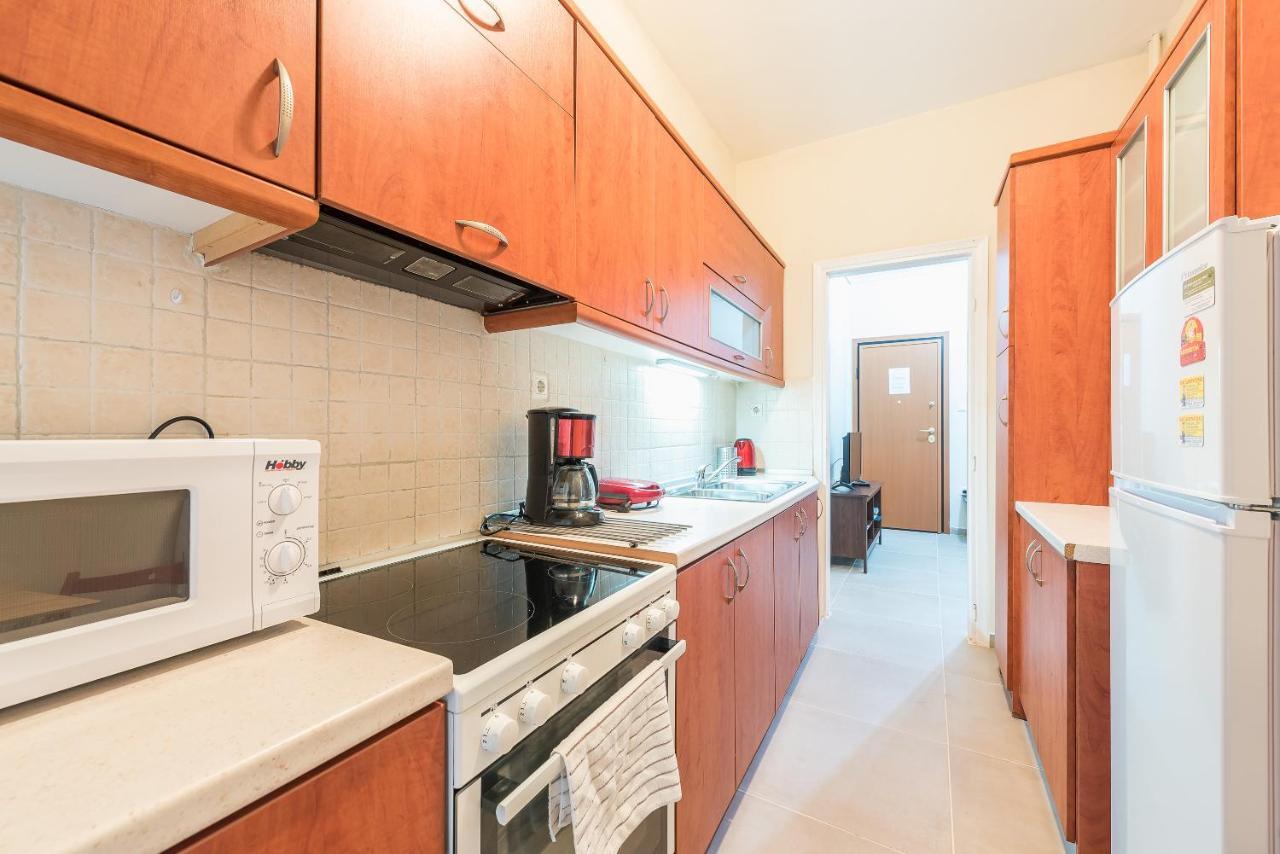 אתונה Cozy Apt By Near Acropolis Museum Walk Everywhere מראה חיצוני תמונה