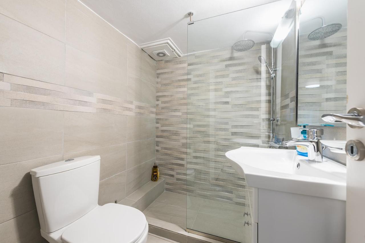 אתונה Cozy Apt By Near Acropolis Museum Walk Everywhere מראה חיצוני תמונה